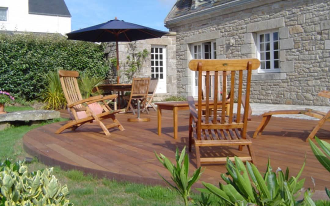 Réalisation d’une terrasse au sol en Ipé.