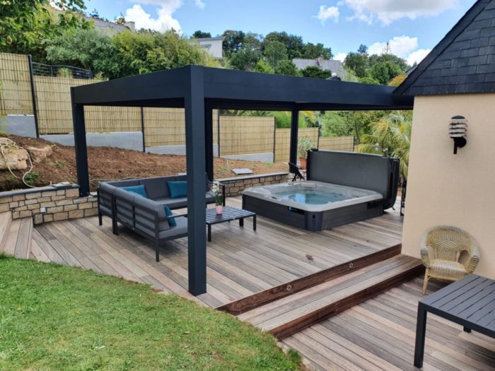 Pergola bioclimatique spa