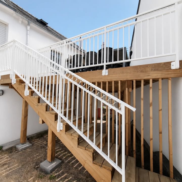 Decouvrez-la-realisation-dune-terrasse-en-hauteur-en-bois-Kebony-1-1469751021623045.jpeg